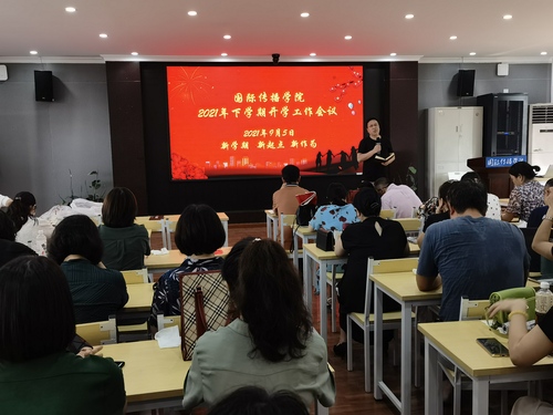 686600d7c865935f716db2d0027c30c